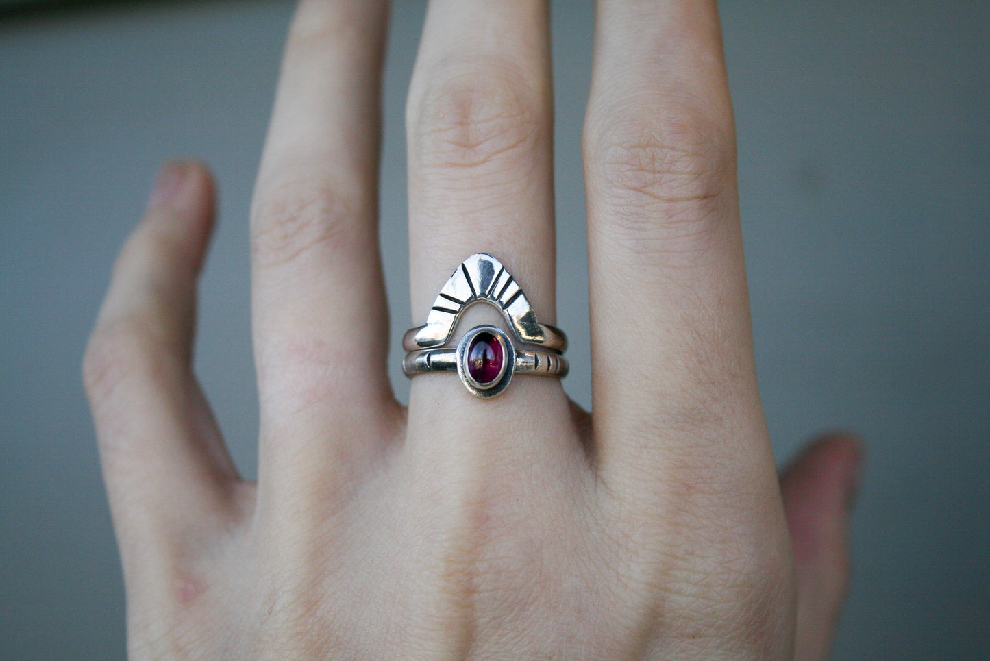 Size 5 1/2 | Garnet Sunrise Stacker Set