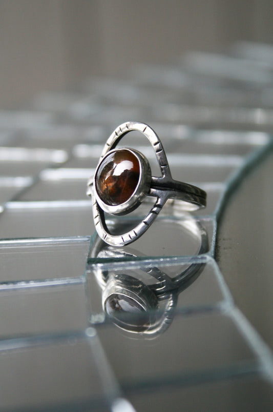 Size 7 3/4 | Montana Agate Orbit Ring