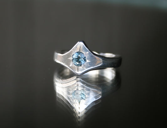 Size 7 | Sand Casted Star Signet, Montana Sapphire