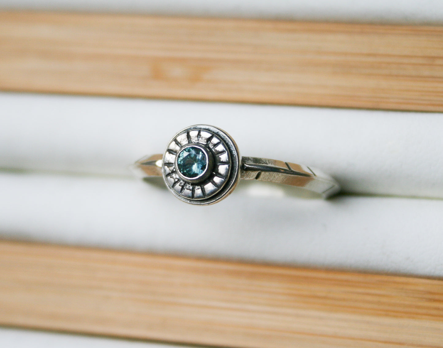 Size 12 | Triangle Band MT Sapphire Ring