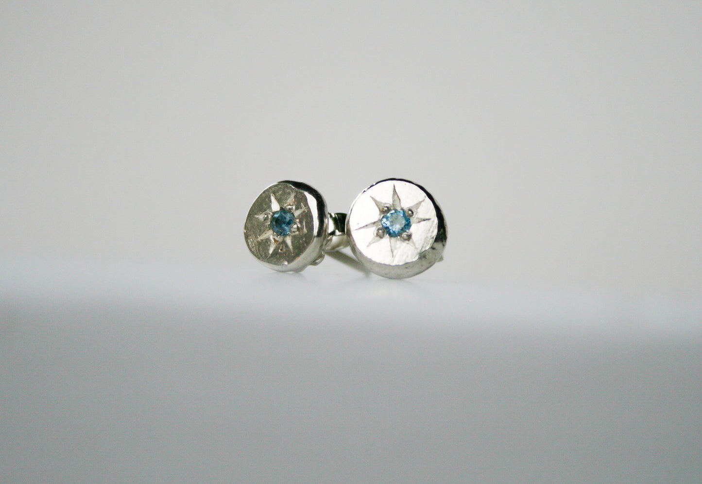 Flush Set MT Sapphire Studs
