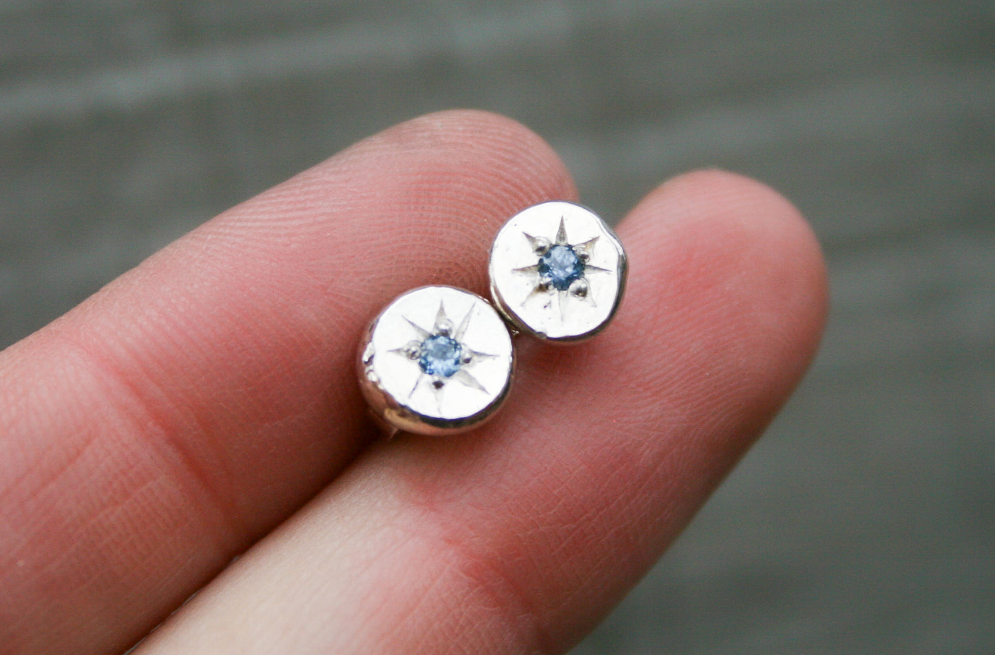 Flush Set MT Sapphire Studs