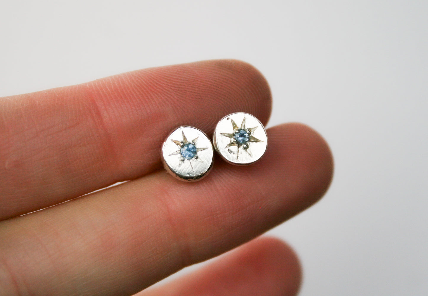 Flush Set MT Sapphire Studs