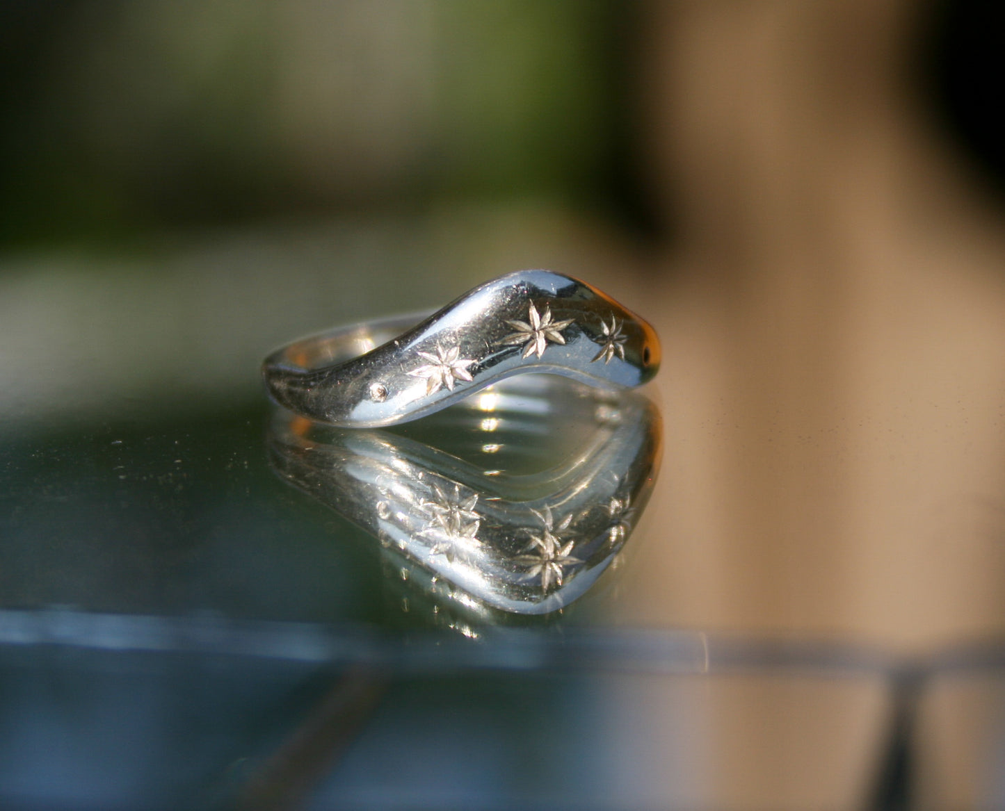 "Homeward" Contour Band