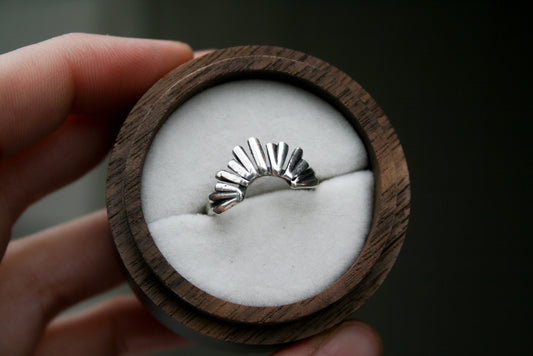 Sunburst Ring | Made-to-Size