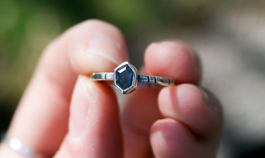 Size 5 | Madagascar Sapphire Ring B